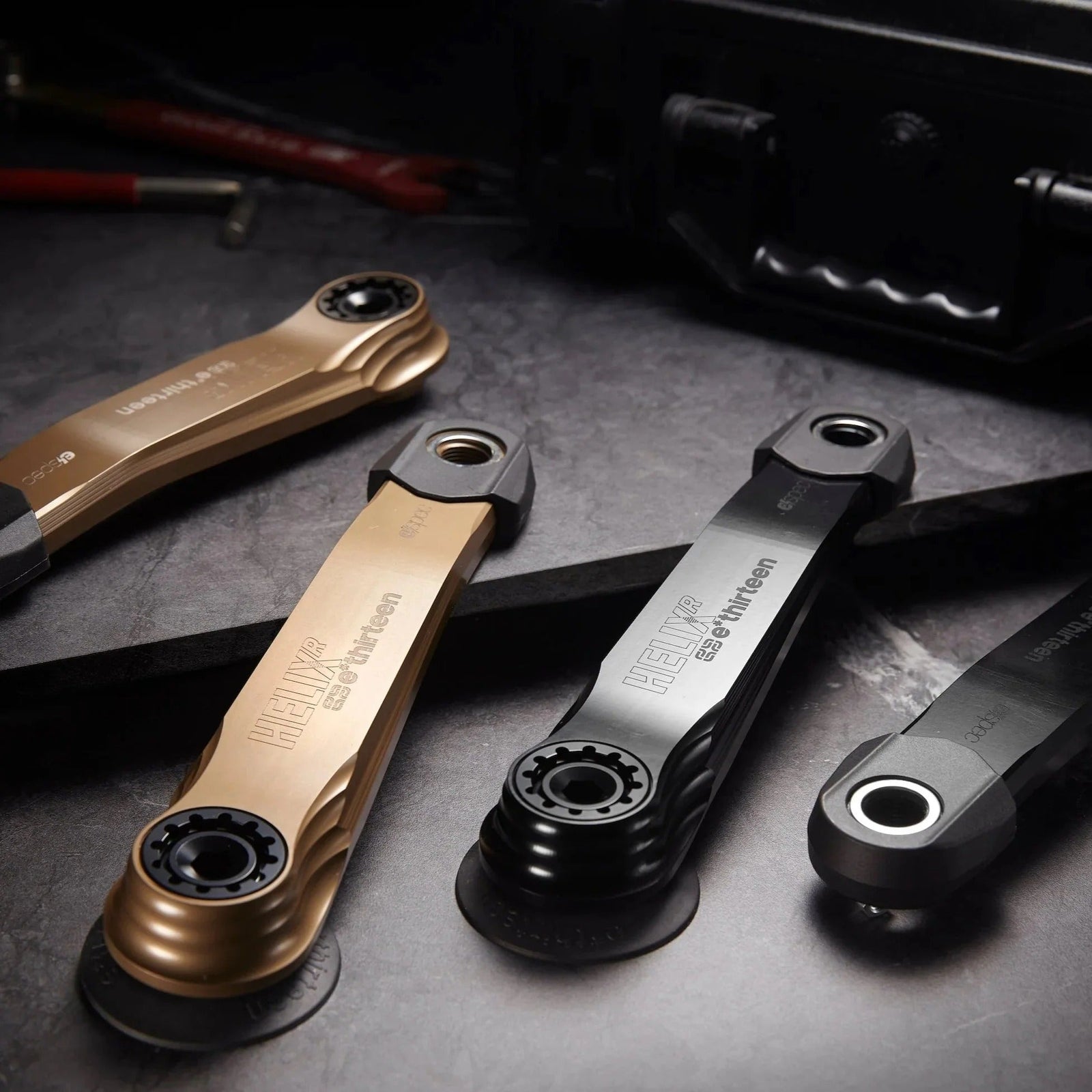 ELEC | E-bike-kahvat ja ketjupyörät