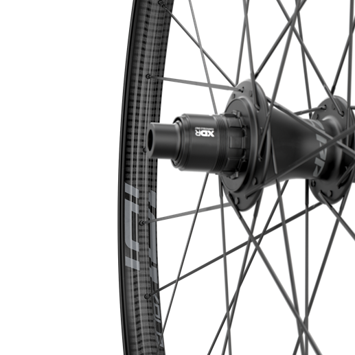 Pari ZIPP 101 XPLR DISC Tubeless Ready -vanteita (keskuslukko)