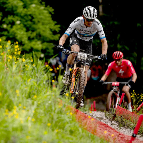 VITTORIA Torrente 29x2.4 XC Race Graphene 2.0 Tubeless Ready pehmeä musta/beige rengas