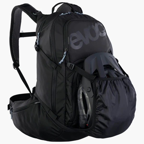 EVOC EXPLORER PRO 26 L reppu musta