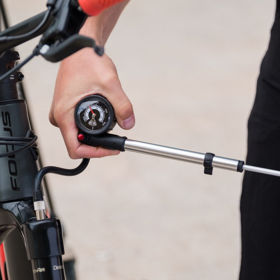 Korkeapaineinen jousituspumppu BBB AIRSHOCK BMP-29