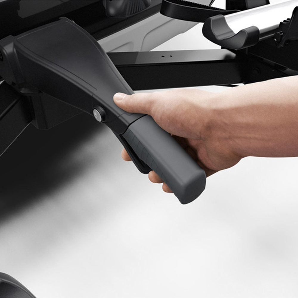 THULE VELOSPACE XT 3 -pyöräteline vetokoukussa
