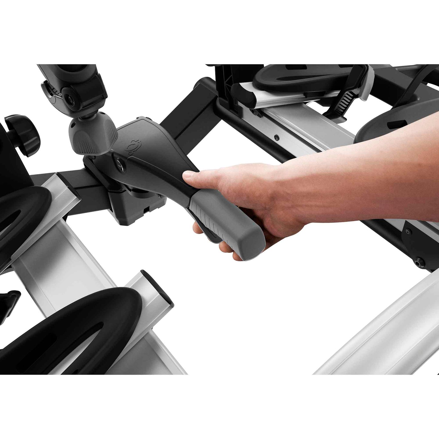 THULE VELOCOMPACT 3 pyöräteline vetokoukussa