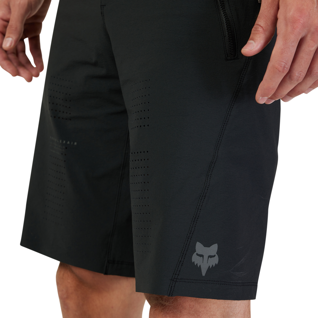 FOX FLEXAIR shortsit musta