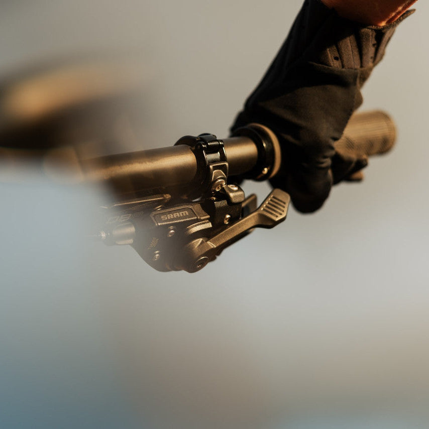 SRAM EAGLE 70 T-TYPE 12V Single Click VAE oikeanpuoleinen vaihteenvaihtaja.