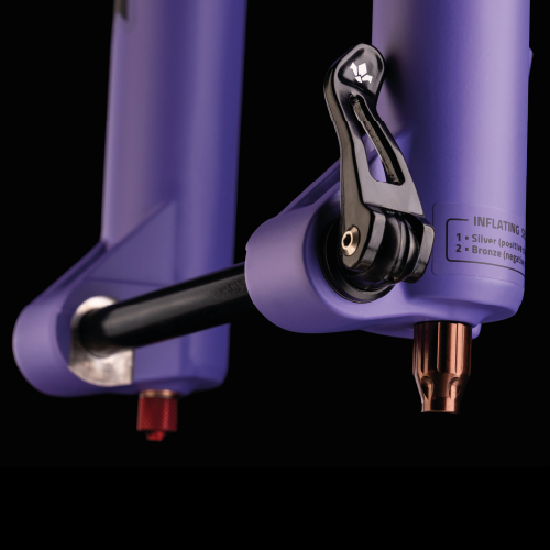 FORMULA SELVA R Air 27.5" akseli 15x110mm Boost Ultraviolet haarukka