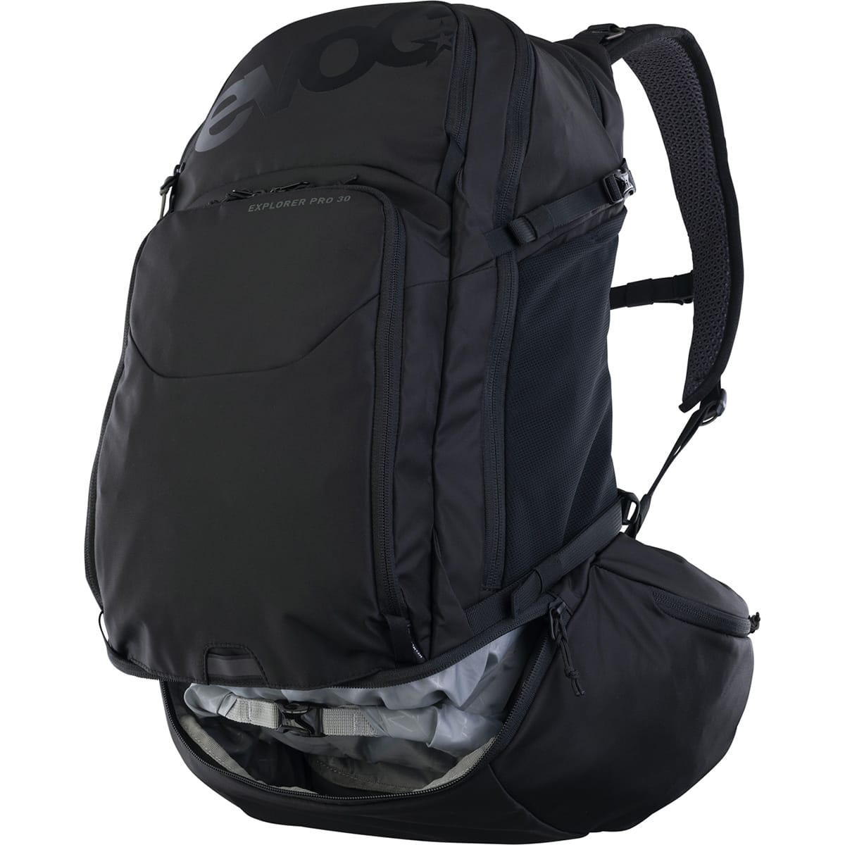 EVOC EXPLORER PRO 30 L reppu musta