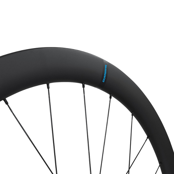 Pari SHIMANO RS710-C46 Tubeless Ready -pyörää (Center Lock)