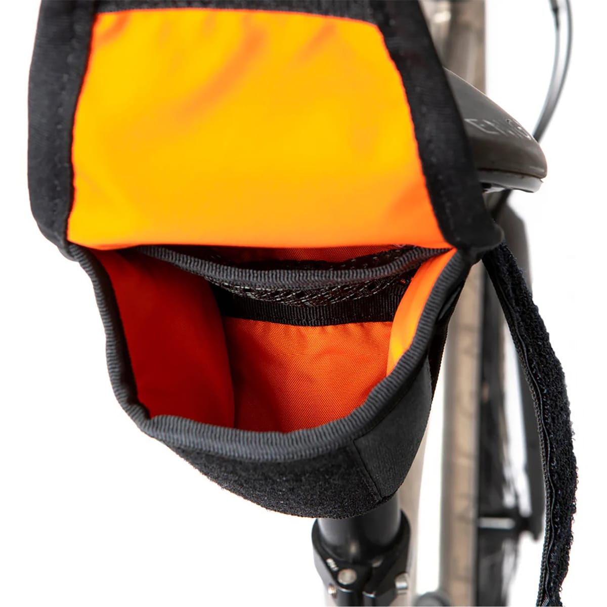 Satulalaukku RESTRAP TOOL POUCH 0.6L Musta