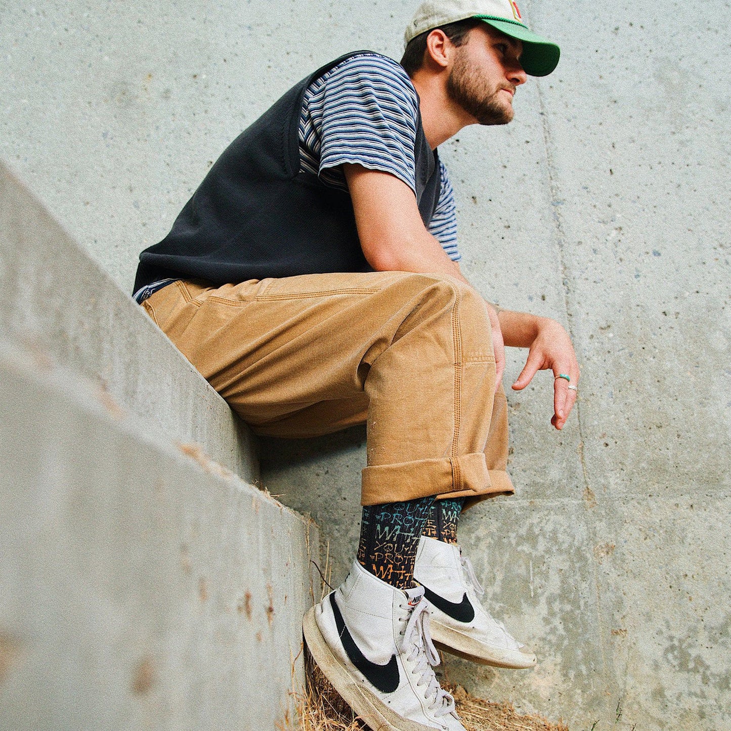 MERGE4 TAYLOR REINHOLD PROTECT WHAT YOU LOVE Sukat Sukkahousut