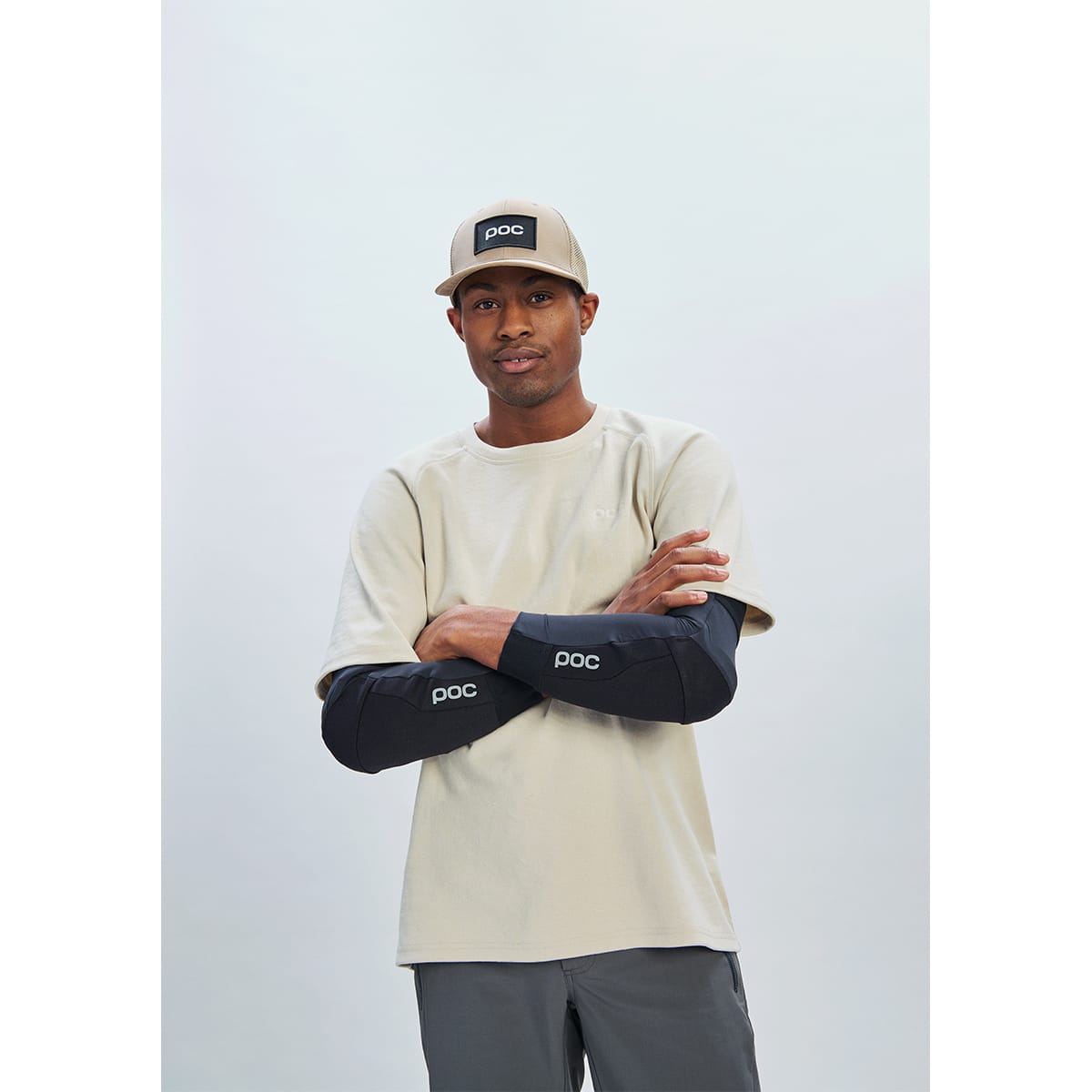 POC OSEUS VPD kyynärpääsuojukset musta