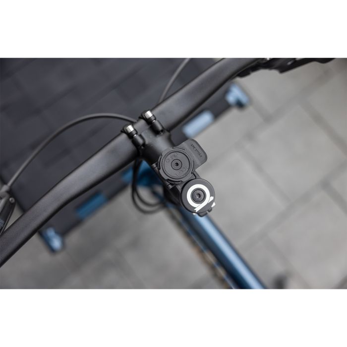 QUADLOCK OUT CAP MOUNT PRO Varsiasennuskannatin