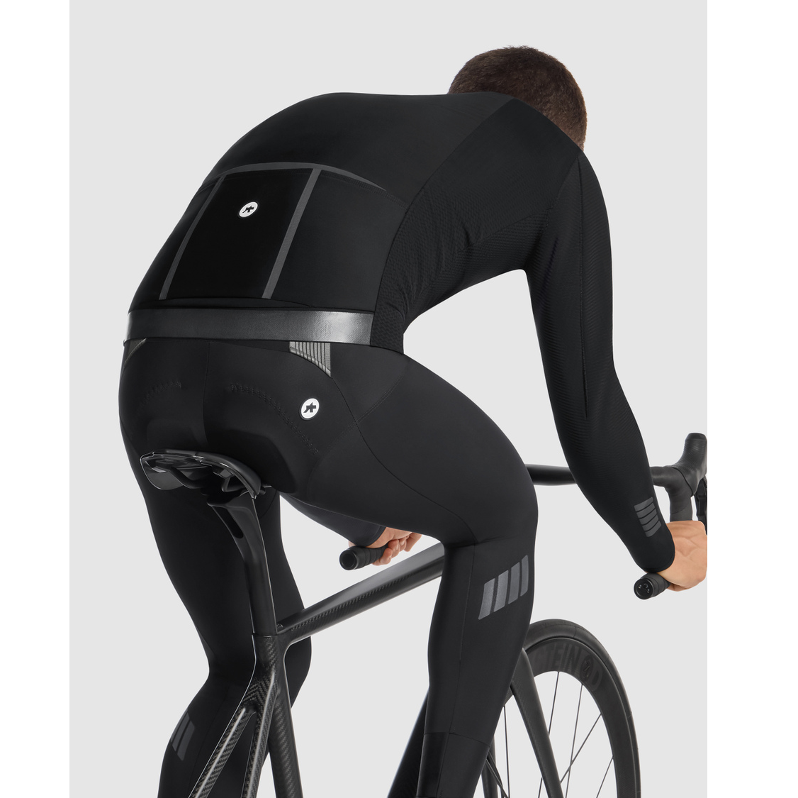 ASSOS MILLE GT EISENHERZ ULTRAZ WINTER S11 takki musta