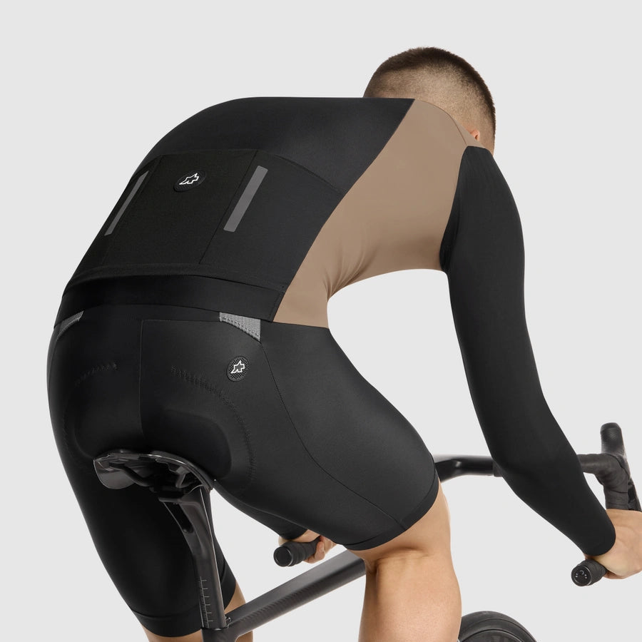 ASSOS MILLE GTS S11 Terra Sand takki