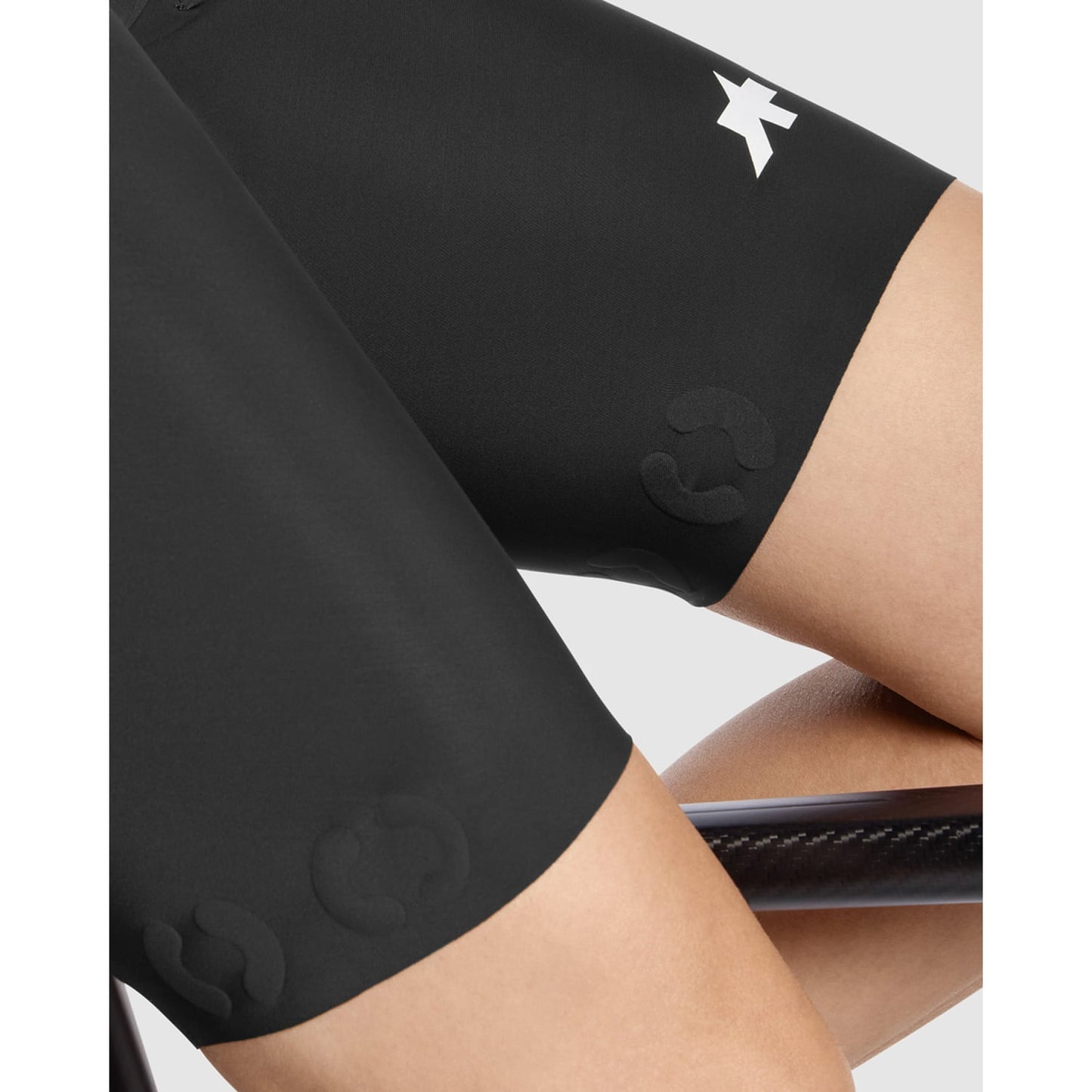 ASSOS DYORA R S11 Naisten mustat Bib Tight -vaatteet