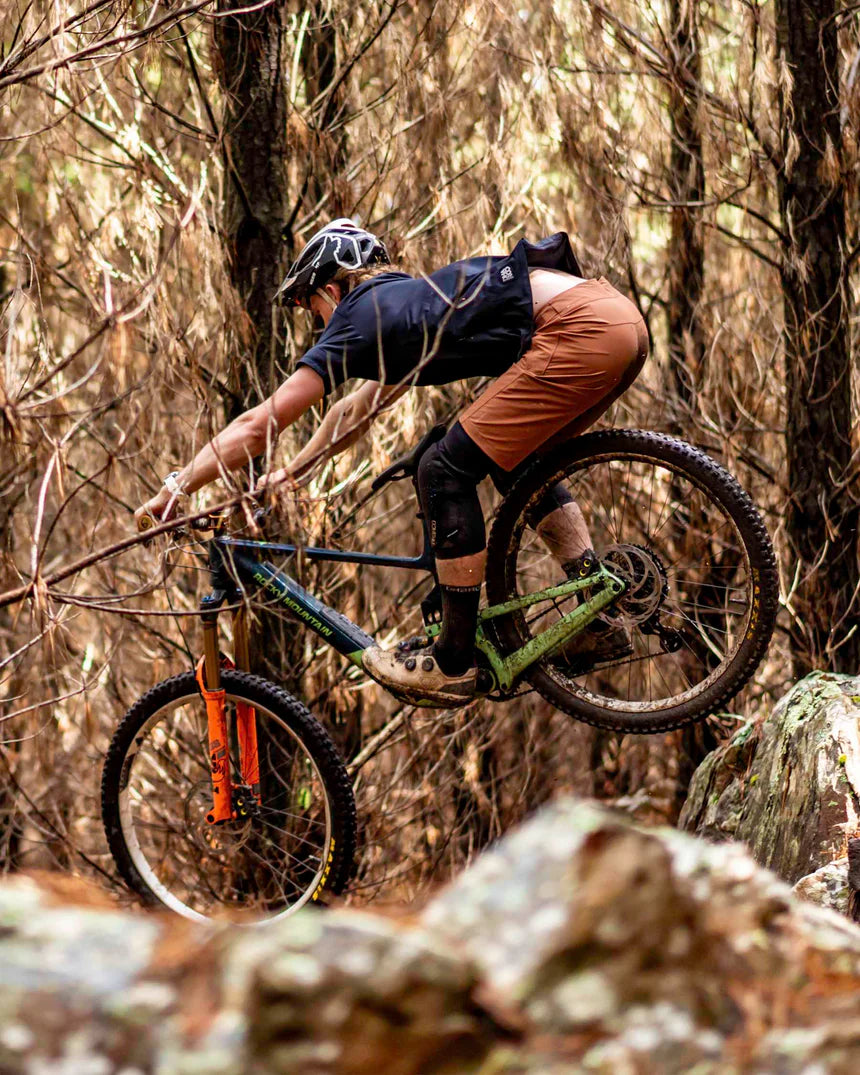 DHARCO TRAIL CANYON Lyhyt ruskea