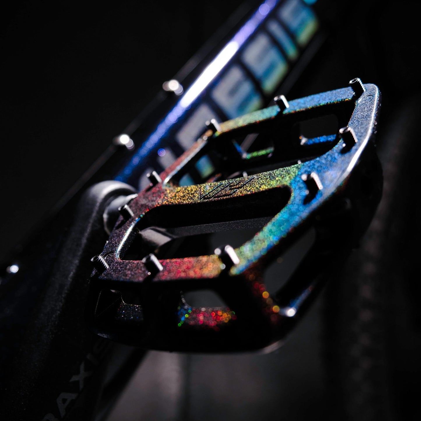 DMR V12 Galaxie Flat polkimet - erikoisversio