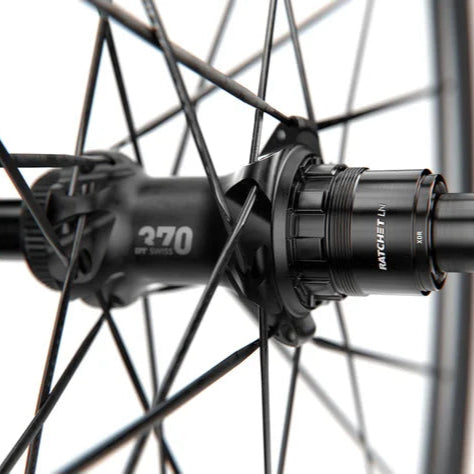 DT SWISS E 1800 SPLINE 30 DISC Tubeless Ready takapyörä (keskuslukitus)