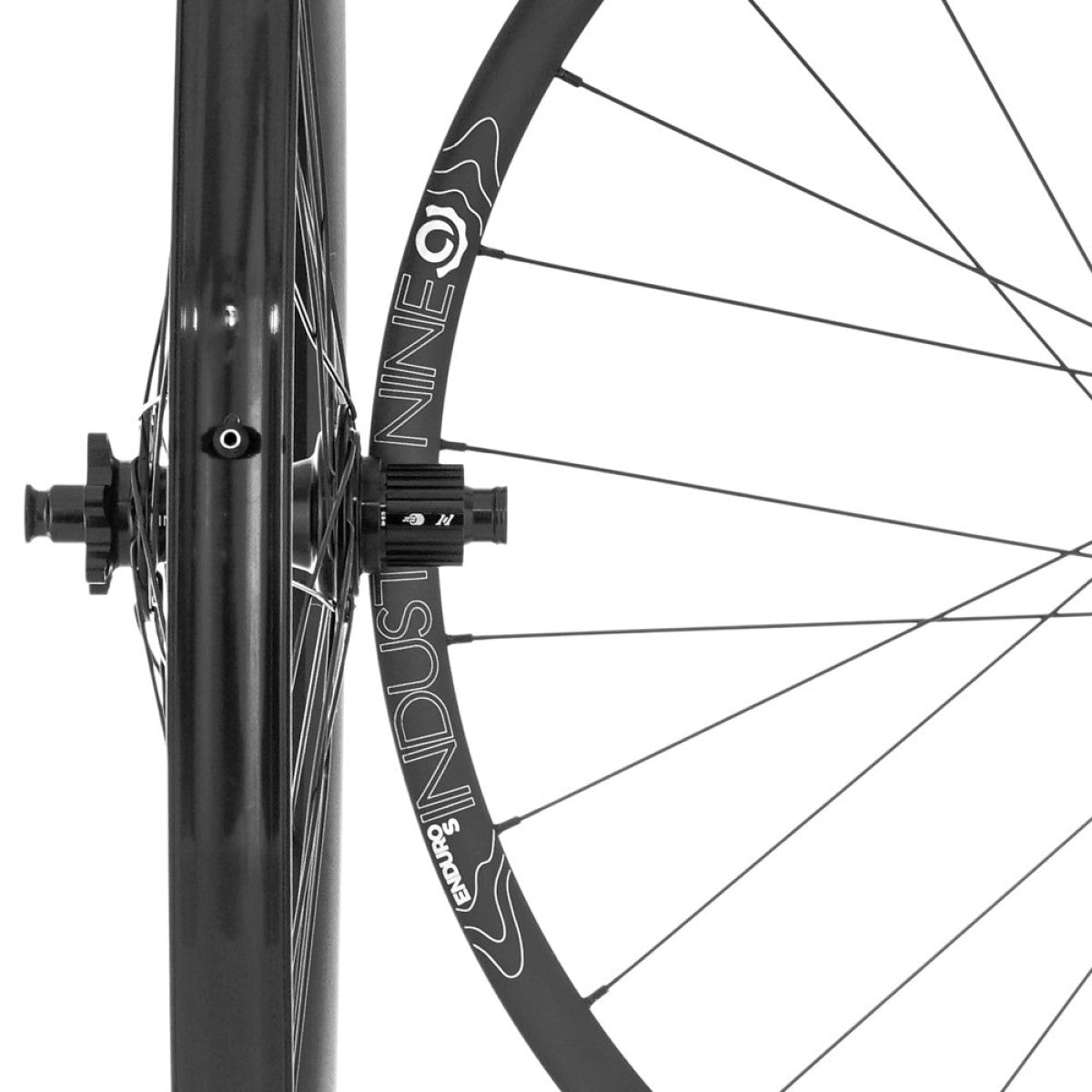 Pari INDUSTRY NINE 1/1 ENDURO S 29" pyörää 15x110/12x148mm Boost Centerlock Musta