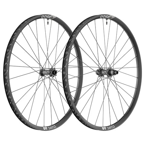 Pari DT SWISS E 1900 SPLINE 27.5" 30mm pyöriä 15x110/12x148 mm DT SWISS E 1900 SPLINE 27.5" 30mm pyörät 15x110/12x148 mm