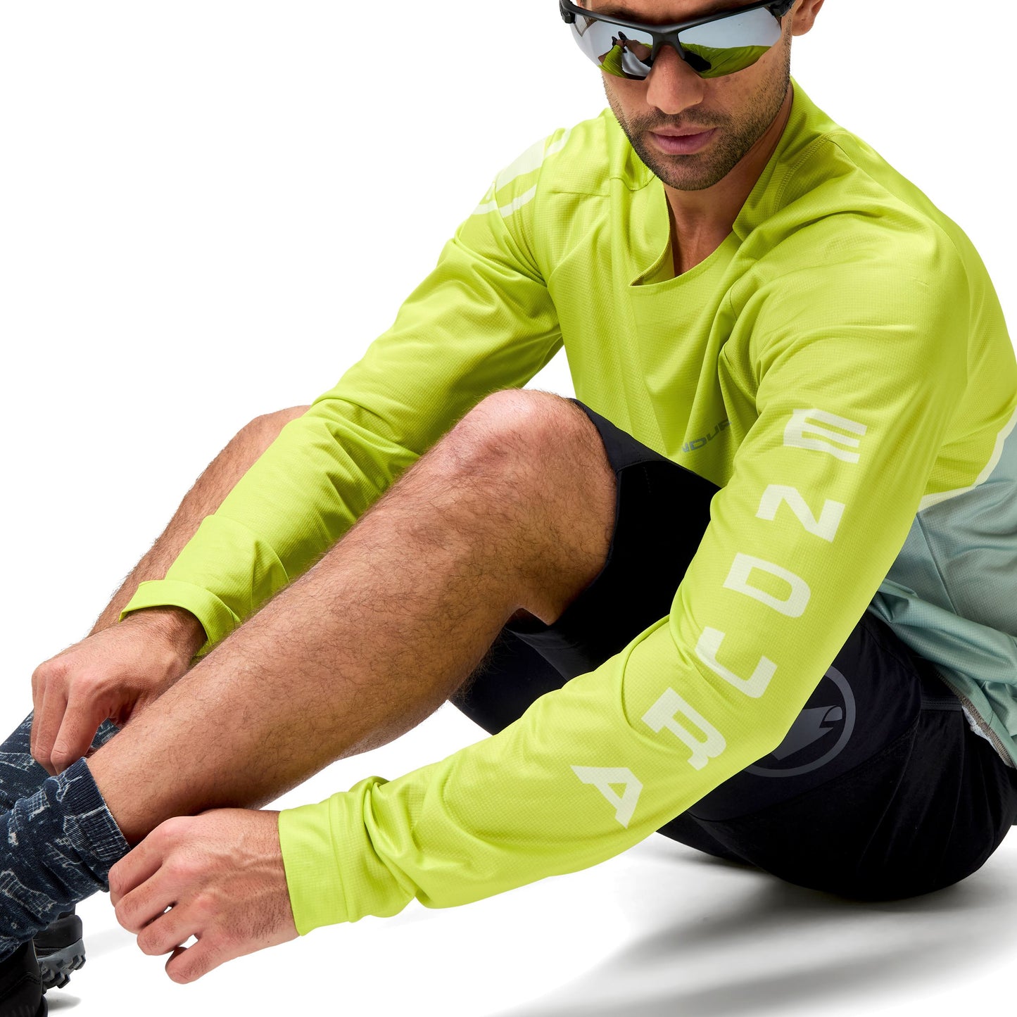 ENDURA CORE PRINTED pitkähihainen trikoo vihreä 2025