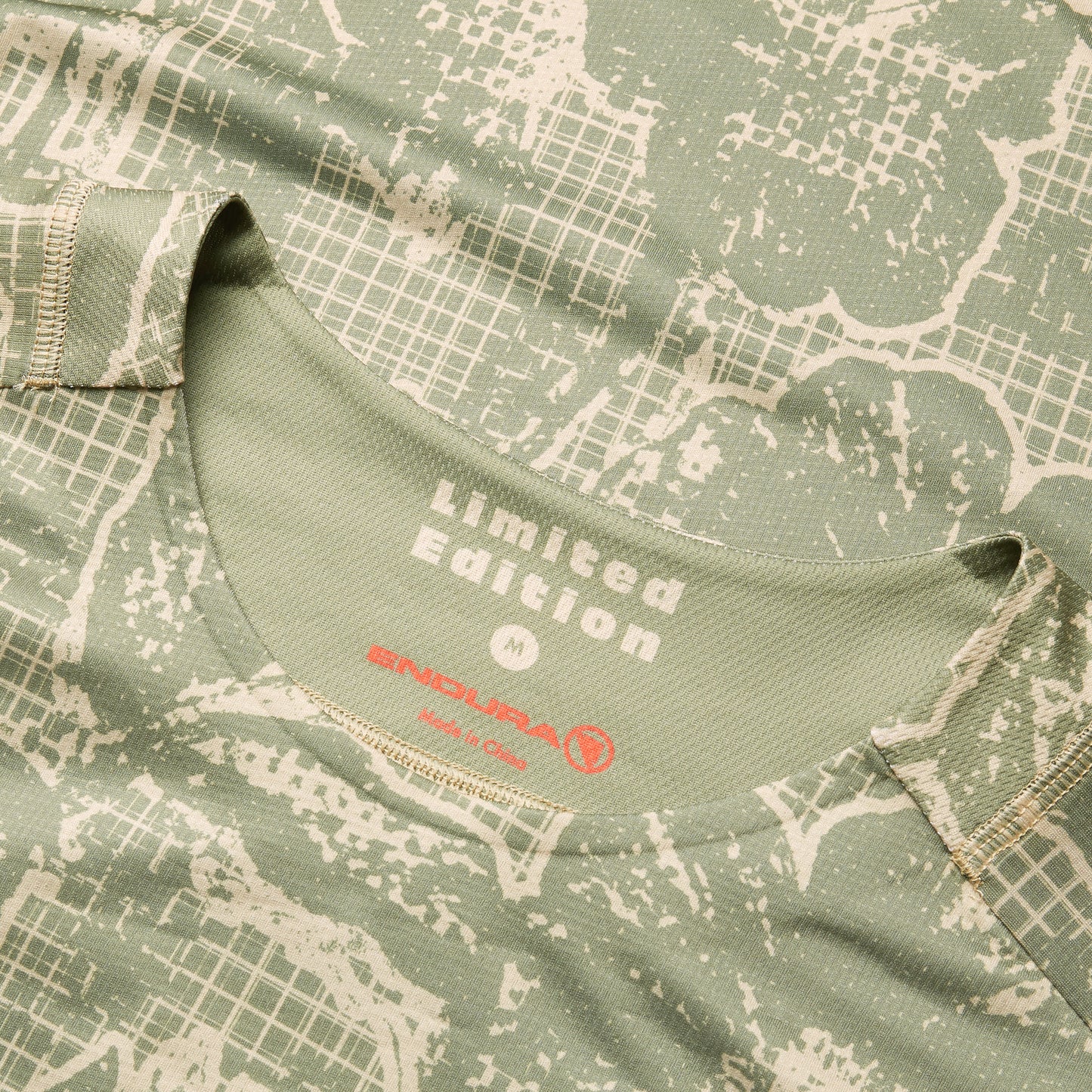 ENDURA LTD PRINTED pitkähihainen Camo Jersey Khaki 2025