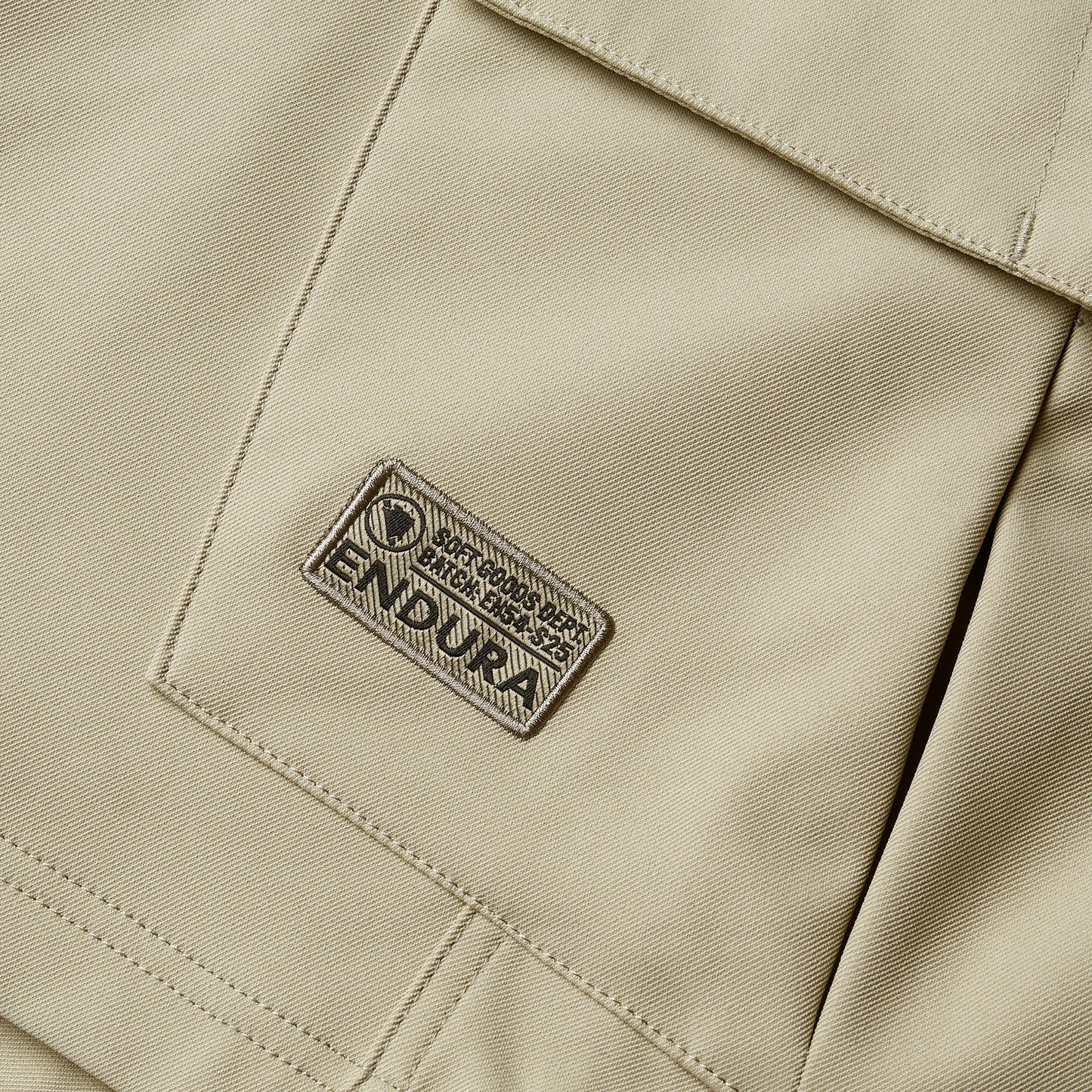 ENDURA LOOP CARGO shortsit Beige 2025