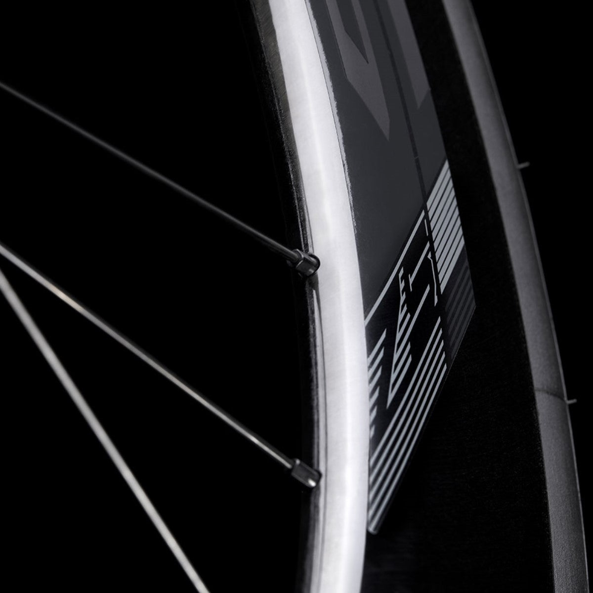 Parit FULCRUM WIND 75 -valmiit pyörät (keskuslukitus)