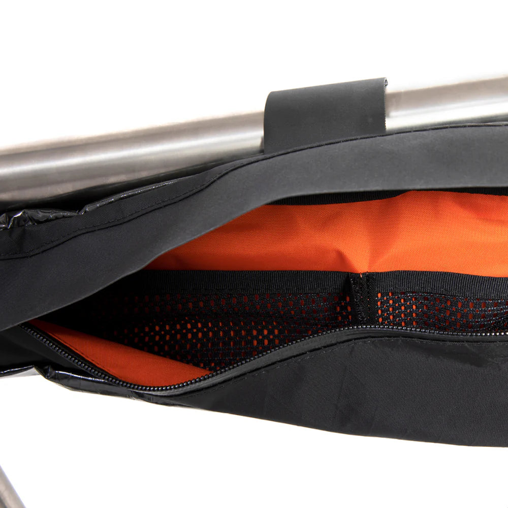 RESTRAP RACE RUNKOPUSSI LARGE 4.5L Musta