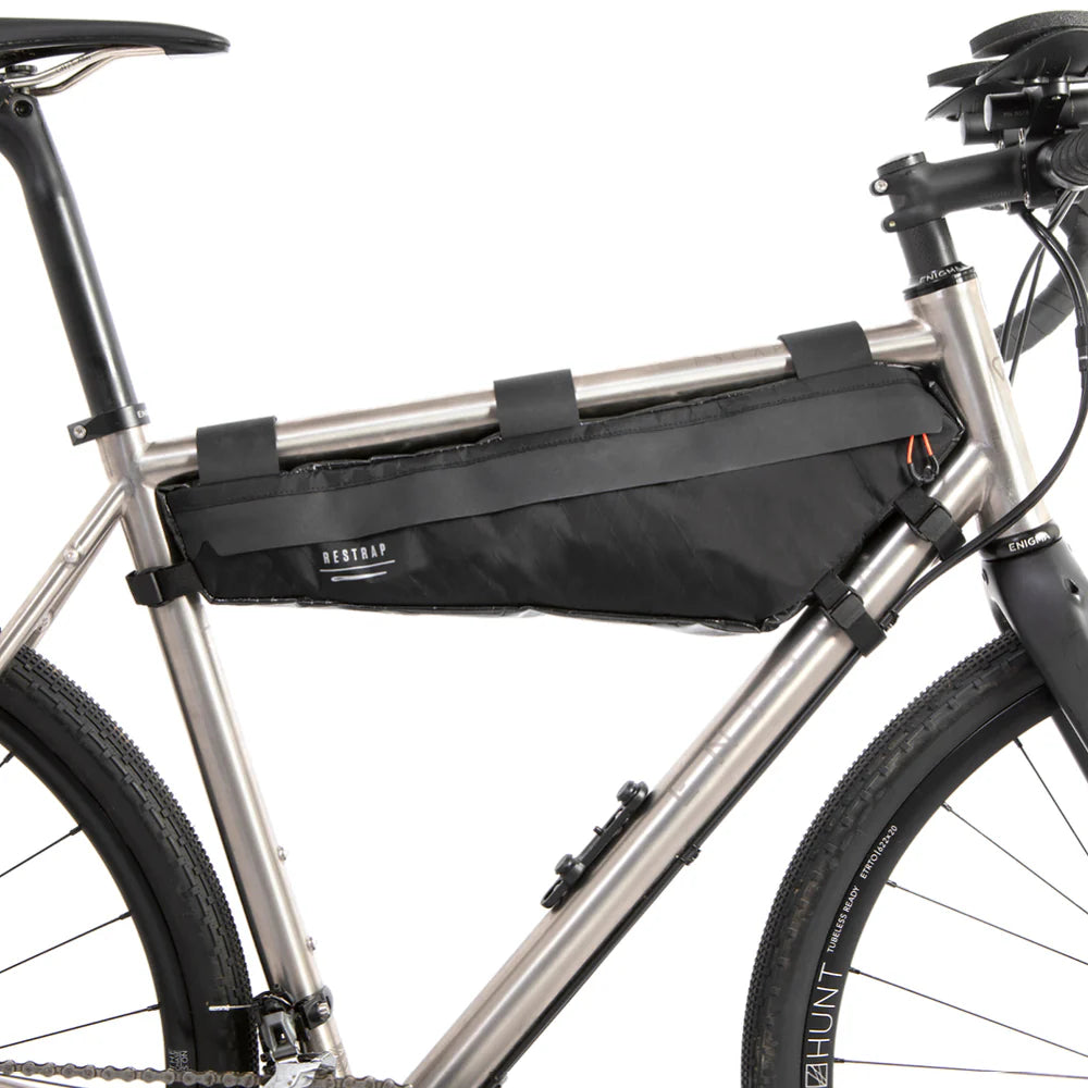 RESTRAP RACE RUNKOPUSSI LARGE 4.5L Musta