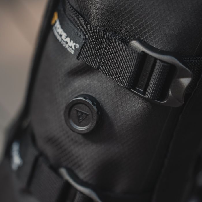 Haarukkapussi TOPEAK DRYBAG 4 L Musta