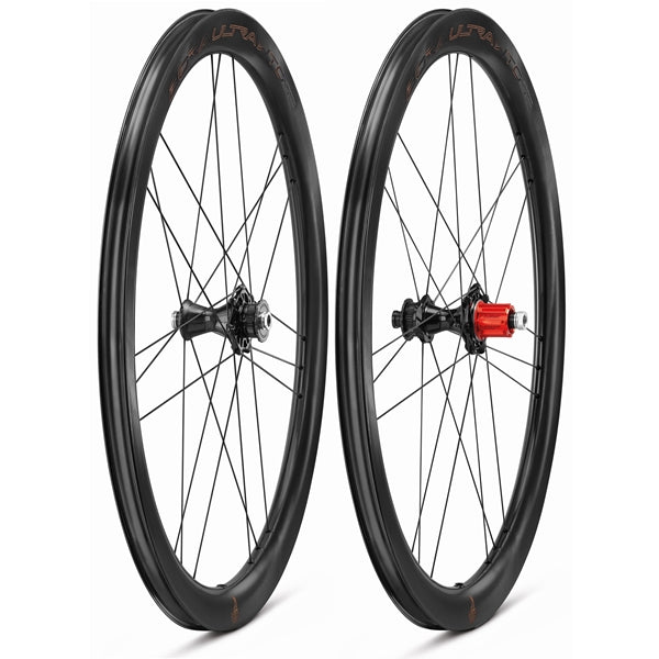 Pari CAMPAGNOLO BORA ULTRA WTO 45 C23 DISC Tubeless Ready -vanteita (keskuslukko)