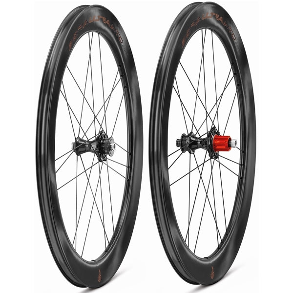 Pari CAMPAGNOLO BORA ULTRA WTO 60 C23 DISC Tubeless Ready -vanteita (keskuslukko)