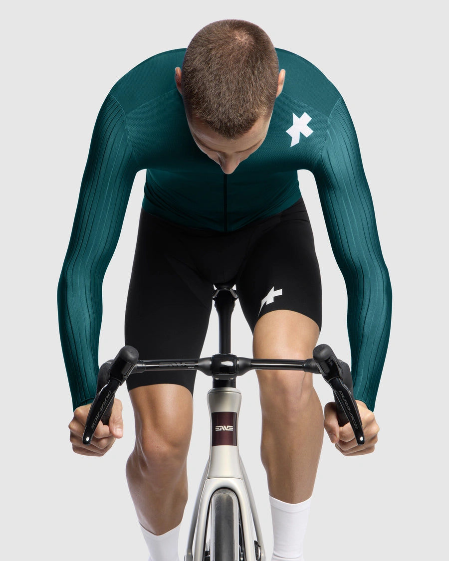 ASSOS EQUIPE RS S11 Pitkähihainen trikoo bensiiniä