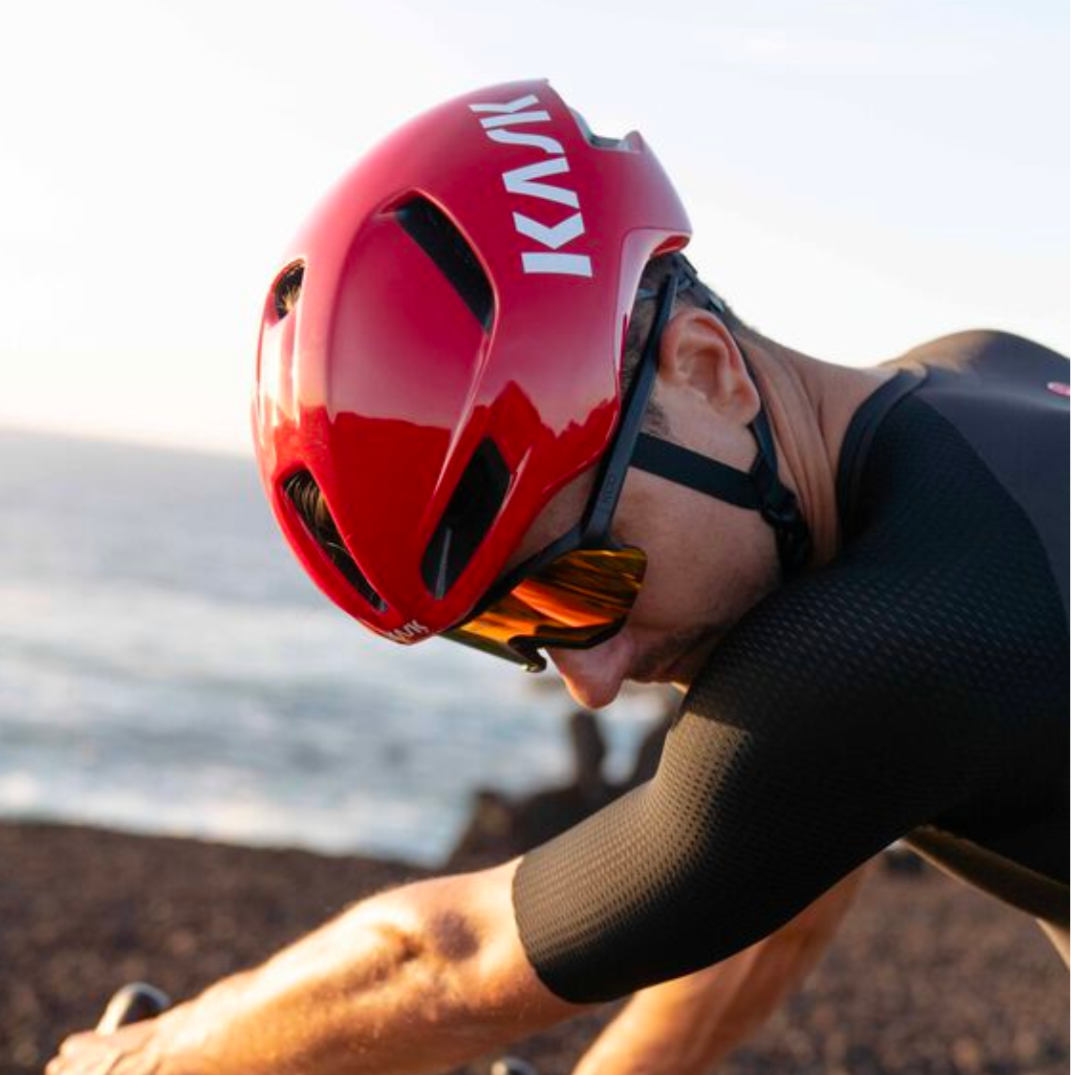 KASK UTOPIA Y Road kypärä punainen