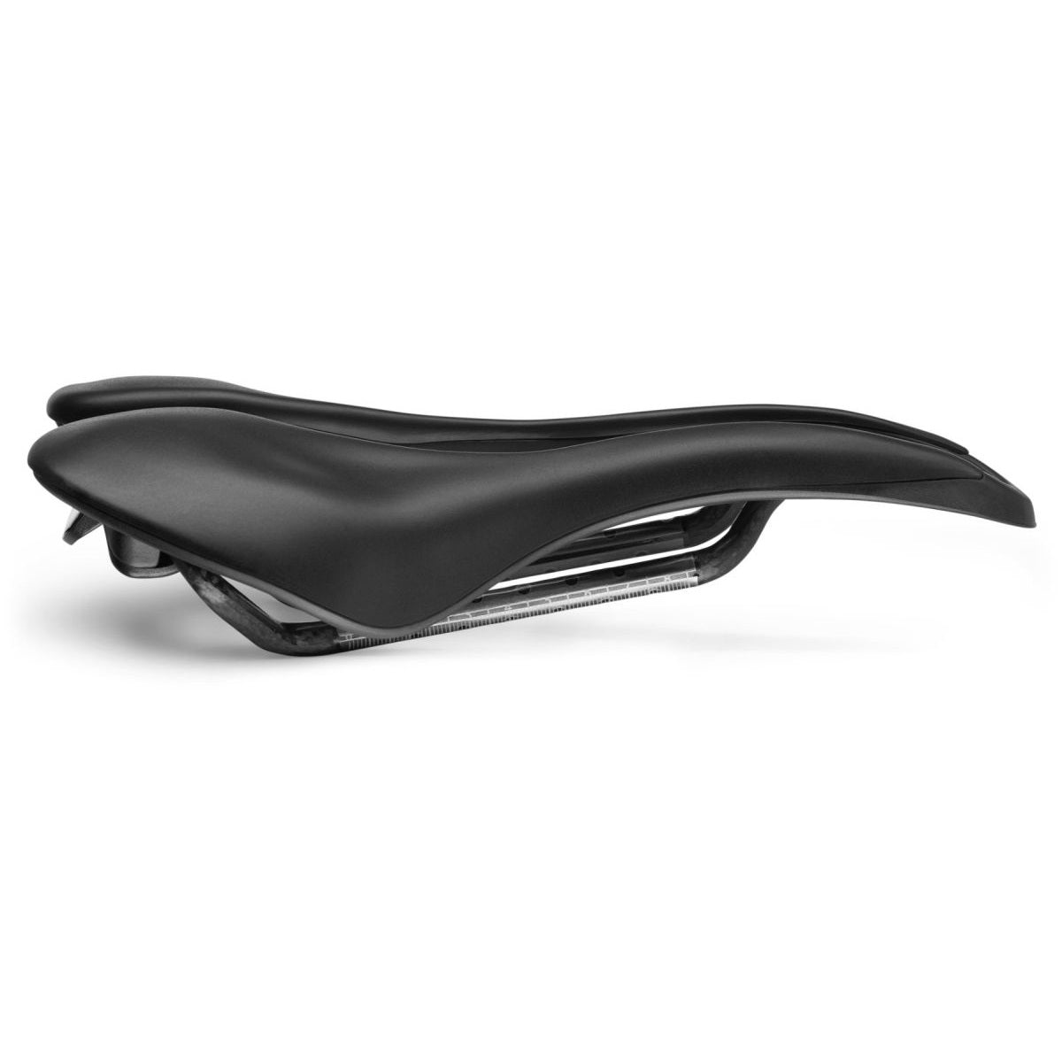 SMP EVO 20C Carbon Rails Musta satula