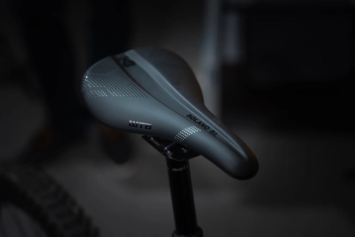 WTB SOLANO SL satula 157mm Carbon kiskot Musta