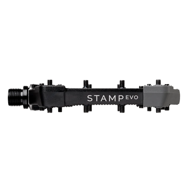 CRANKBROTHERS STAMP EVO Suuret litteät polkimet Musta