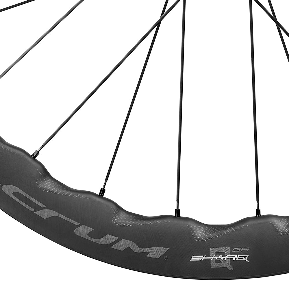 Pari FULCRUM SHARQ GR 2WF C30 AFS 2WF -pyörää.