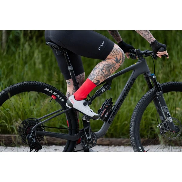 NORTHWAVE RAZER Vaaleanharmaa/vihreä XC/Gravel MTB-kengät
