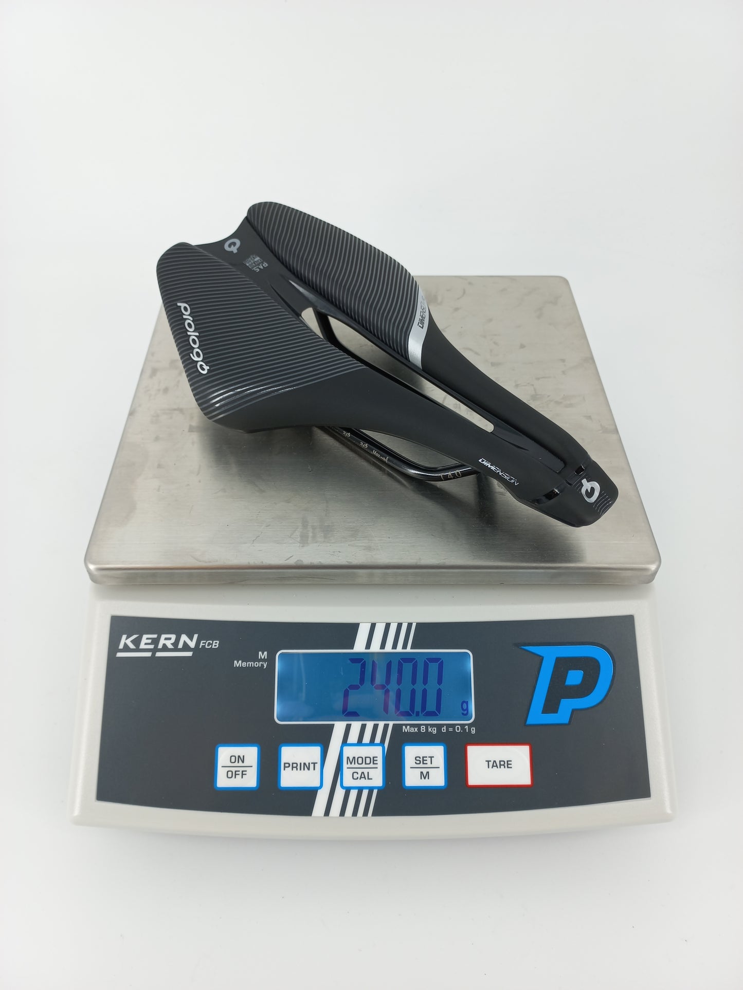 Satula PROLOGO DIMENSION Rails T4.0 musta