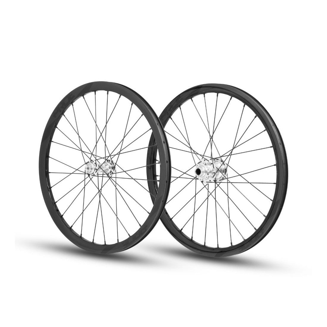 PRIDE 20" (451mm) Carbone Wave Gloss Black Disc Pride Control Axes 10/15mm Polish -pyöräpari