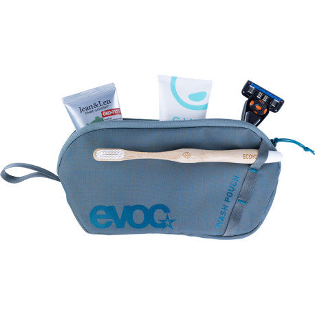 EVOC EXPLORER PRO 26 L reppu Harmaa
