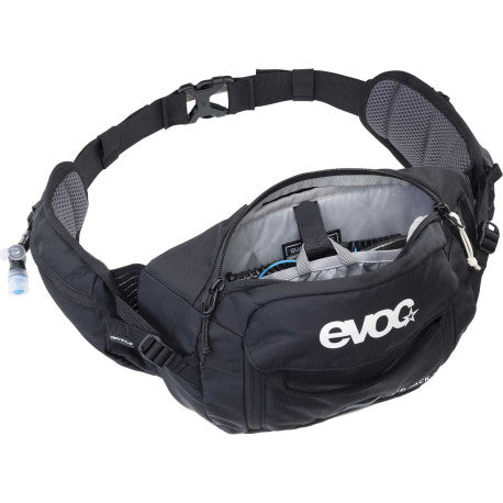 EVOC HIP PACK 3 L + 1,5 L vesipussi musta