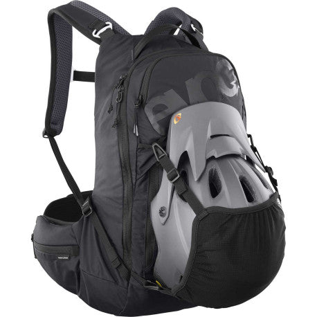 Selkäreppu EVOC TRAIL PRO BLACKLINE 16 L Musta