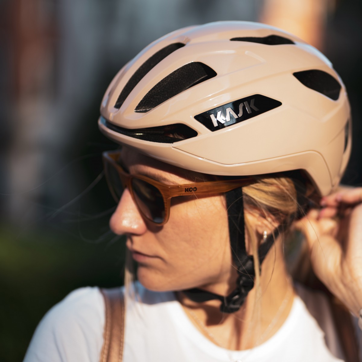 KASK SINTESI maantiekypärä Beige