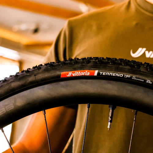 VITTORIA TERRENO T90 700x33 Cyclocross Tubless Ready -rengas Musta