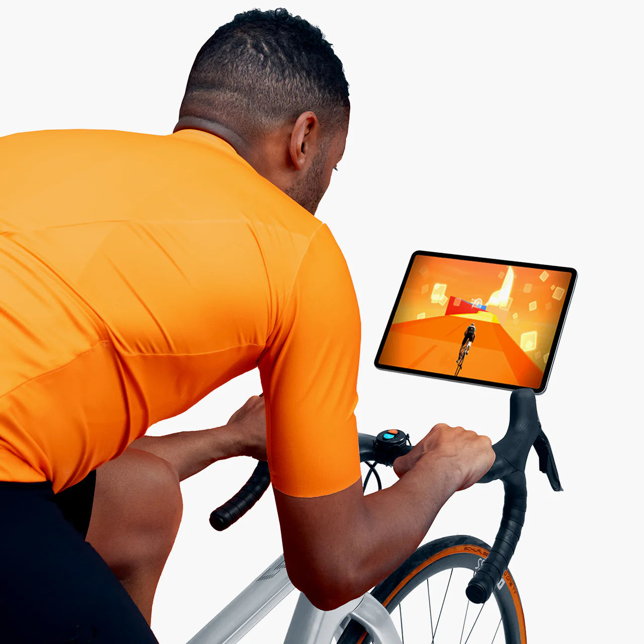 ZWIFT COG&CLICK Muli-Trainer-sarja WAHOO KICKR v6:lle ja KICKR CORE:lle.