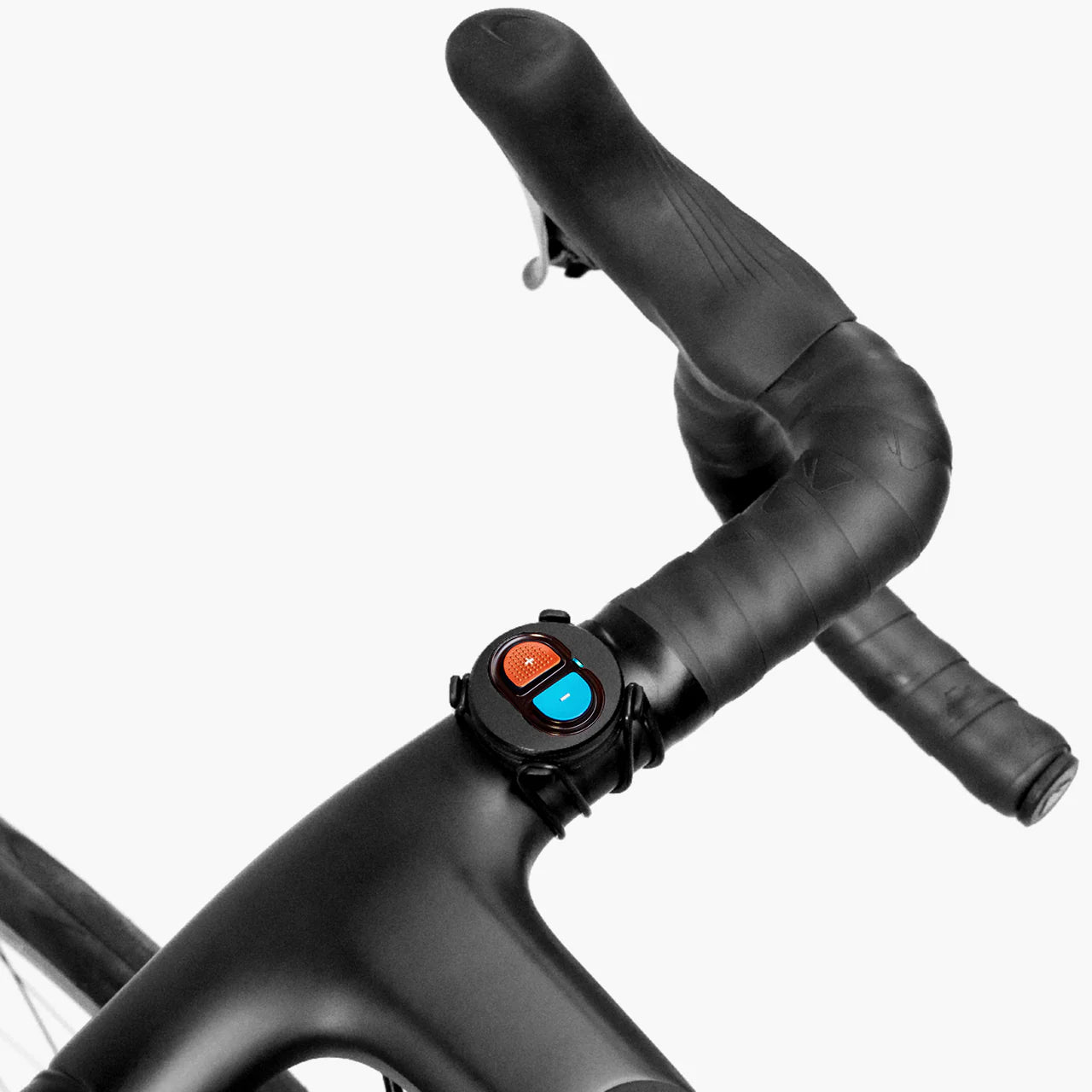 ZWIFT COG&CLICK Muli-Trainer-sarja WAHOO KICKR v6:lle ja KICKR CORE:lle.