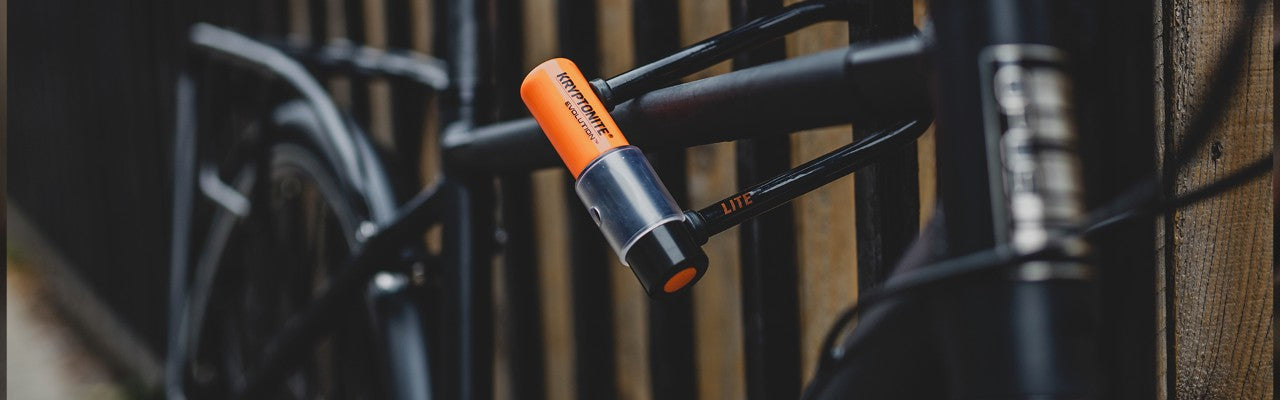 VARUSTEET | Varkaudenesto